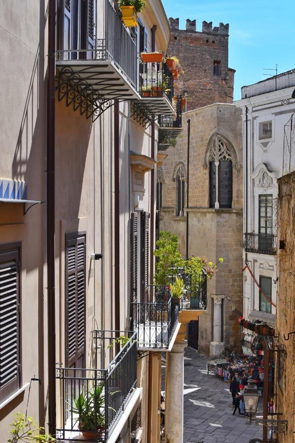 San Basilio'S Home Historical Center Palermo Exterior photo