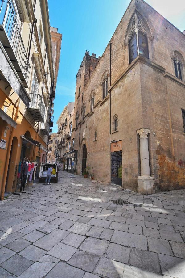 San Basilio'S Home Historical Center Palermo Exterior photo